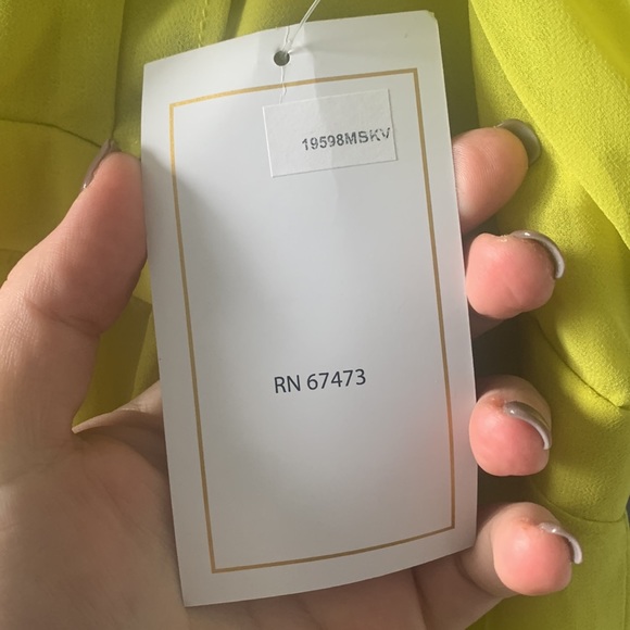 Citrus yellow ruffle spring sleeveless dress - Picture 4 of 8